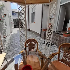 Ada Πανσιόν